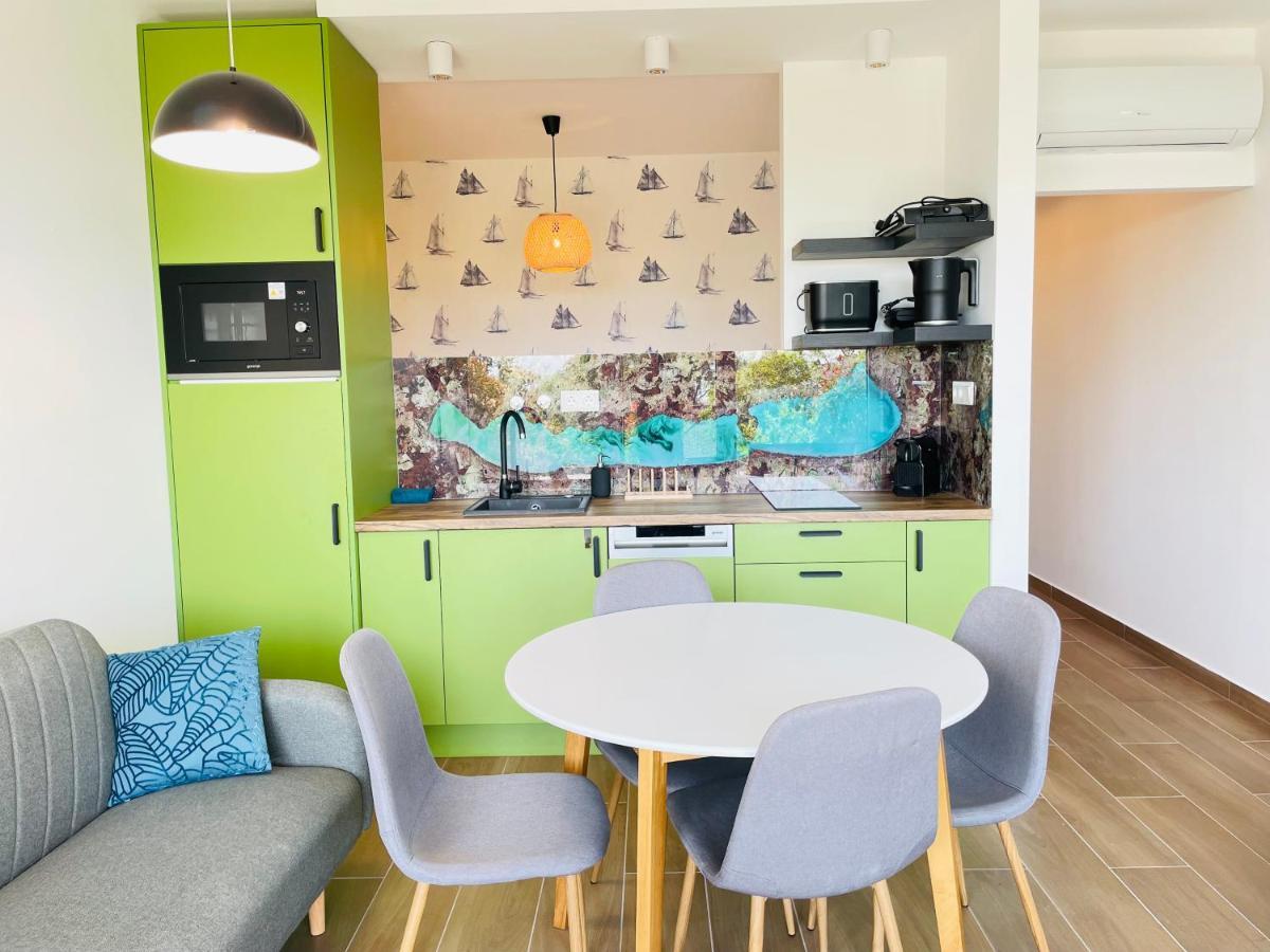 Panorama Superior Apartments - Pool, Garden, Parking Balatonalmadi Bagian luar foto