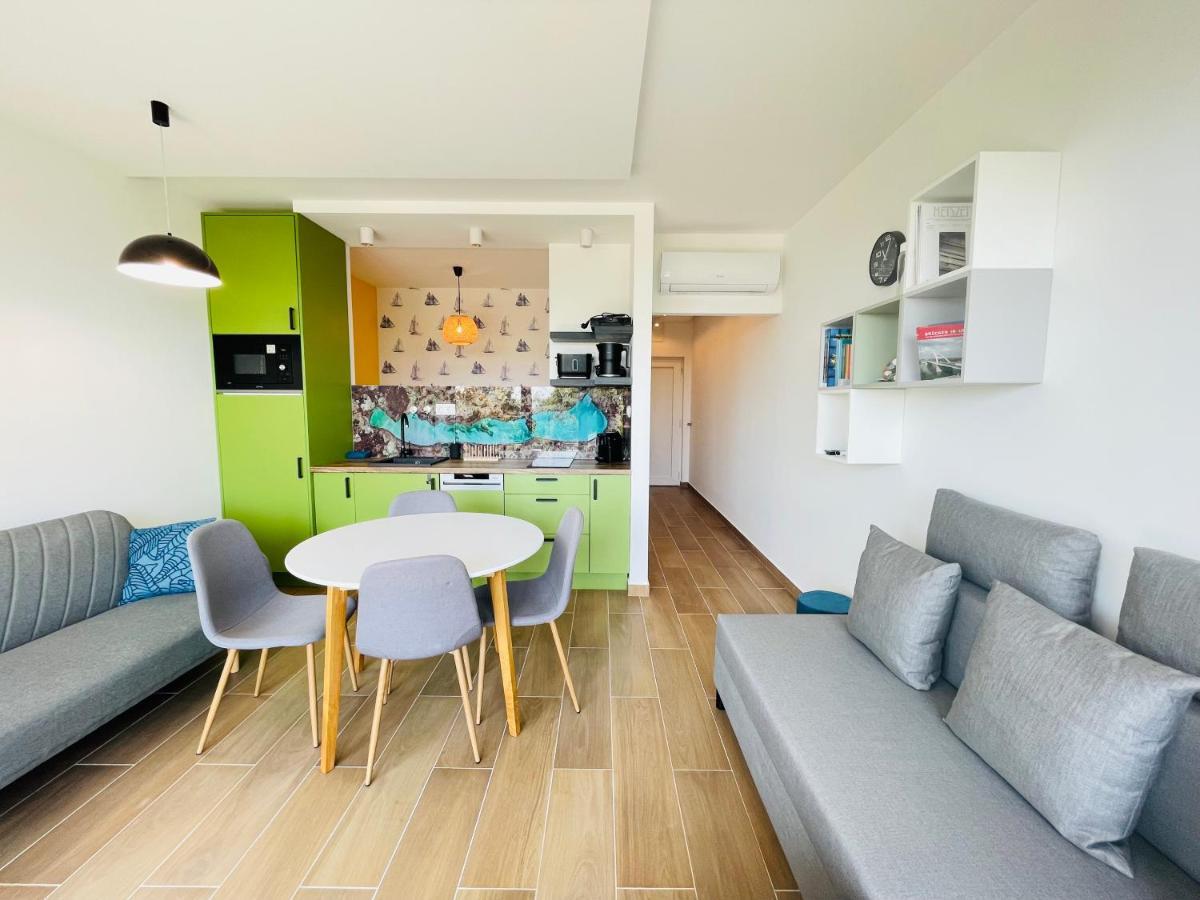 Panorama Superior Apartments - Pool, Garden, Parking Balatonalmadi Bagian luar foto