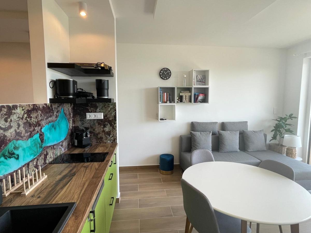 Panorama Superior Apartments - Pool, Garden, Parking Balatonalmadi Bagian luar foto