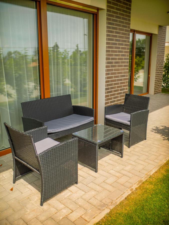 Panorama Superior Apartments - Pool, Garden, Parking Balatonalmadi Bagian luar foto