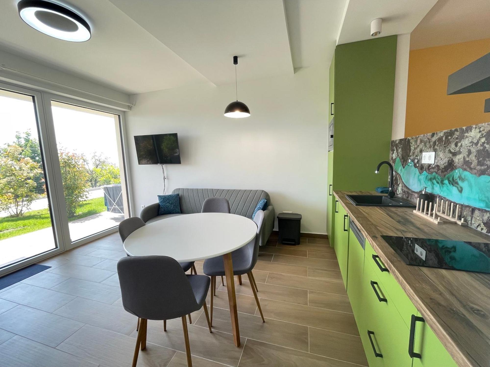 Panorama Superior Apartments - Pool, Garden, Parking Balatonalmadi Bagian luar foto