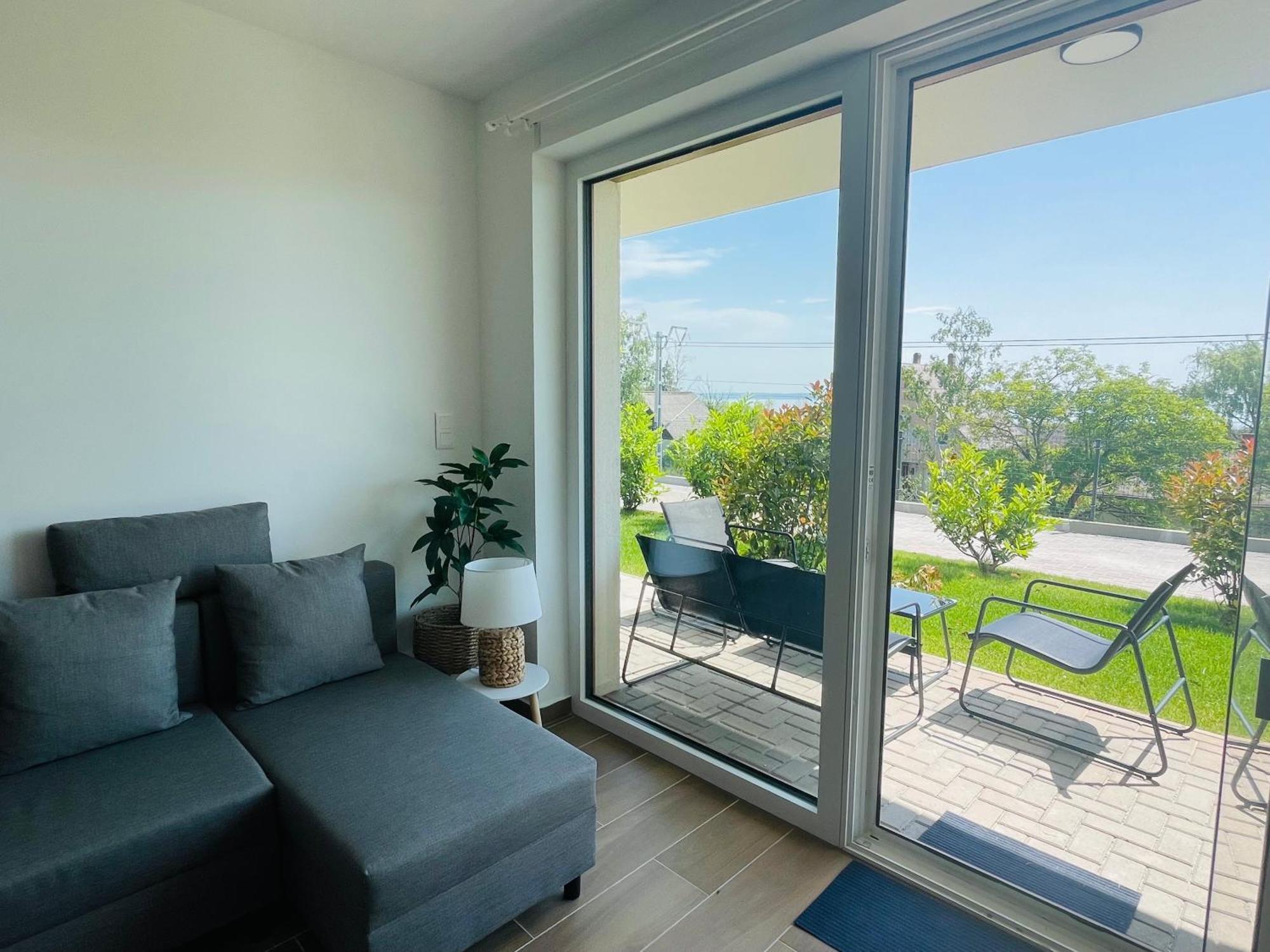 Panorama Superior Apartments - Pool, Garden, Parking Balatonalmadi Bagian luar foto